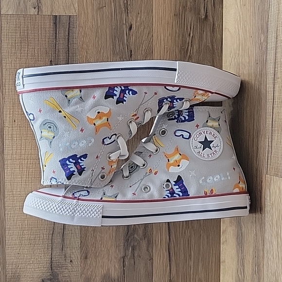 Converse High Top Brand new size junior 6=size women's 8. - Picture 5 of 13